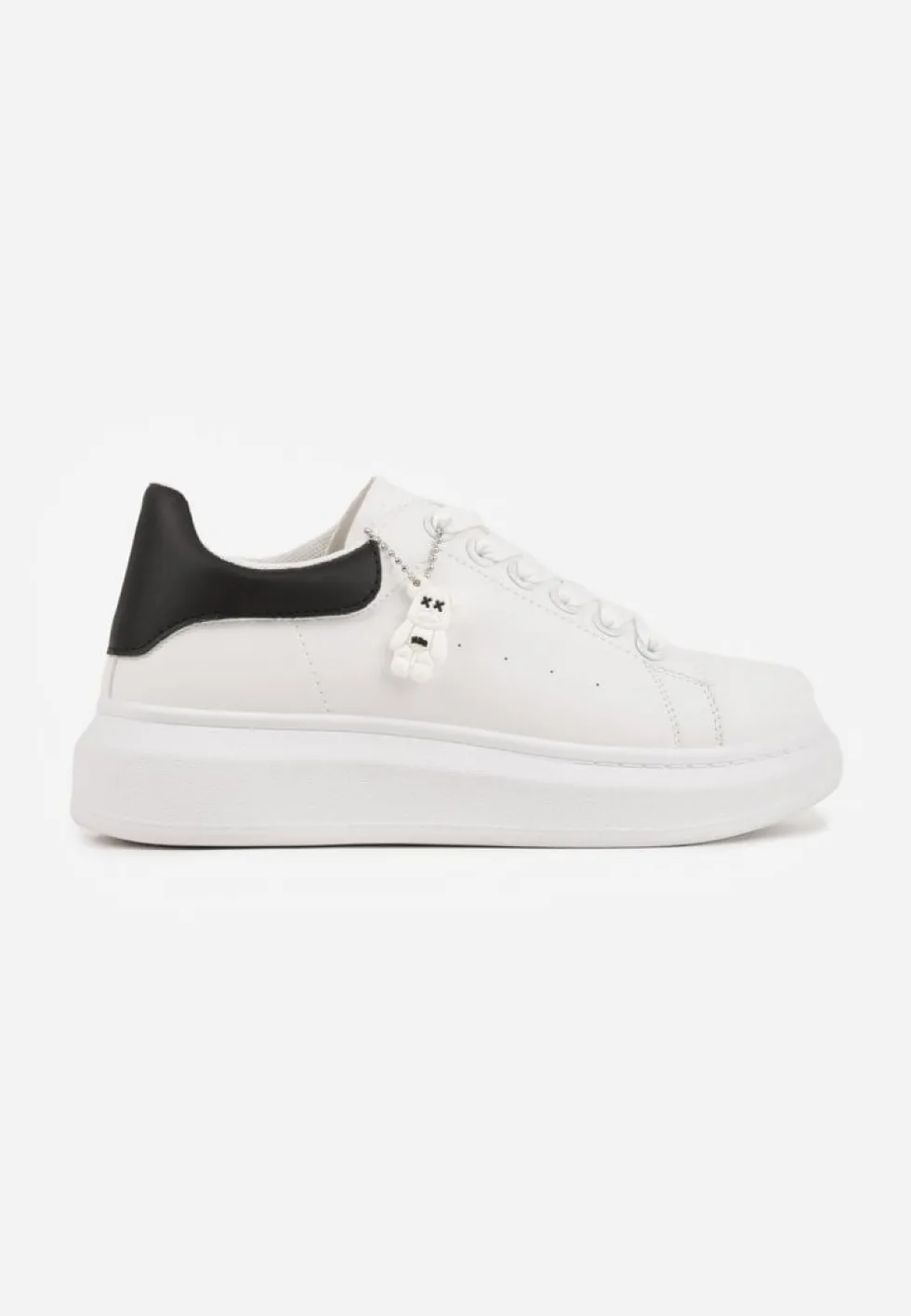 Biało-Czarne Casualowe Sneakersy z Zawieszką Misiem Ulevidia