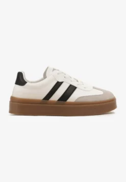 Biało-Czarne Sneakersy na Kauczukowej Podeszwie Ozdobione Paskami Nilimea