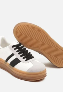 Biało-Czarne Sneakersy na Płaskiej Podeszwie z Ozdobnymi Paskami Velali