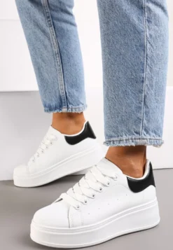 Biało-Czarne Sneakersy na Platformie Ozdobione Kontrastową Wstawką Aviasta