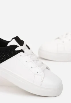 Biało-Czarne Sneakersy Sznurowane na Płaskiej Grubszej Podeszwie z Cyrkoniami Hanuel