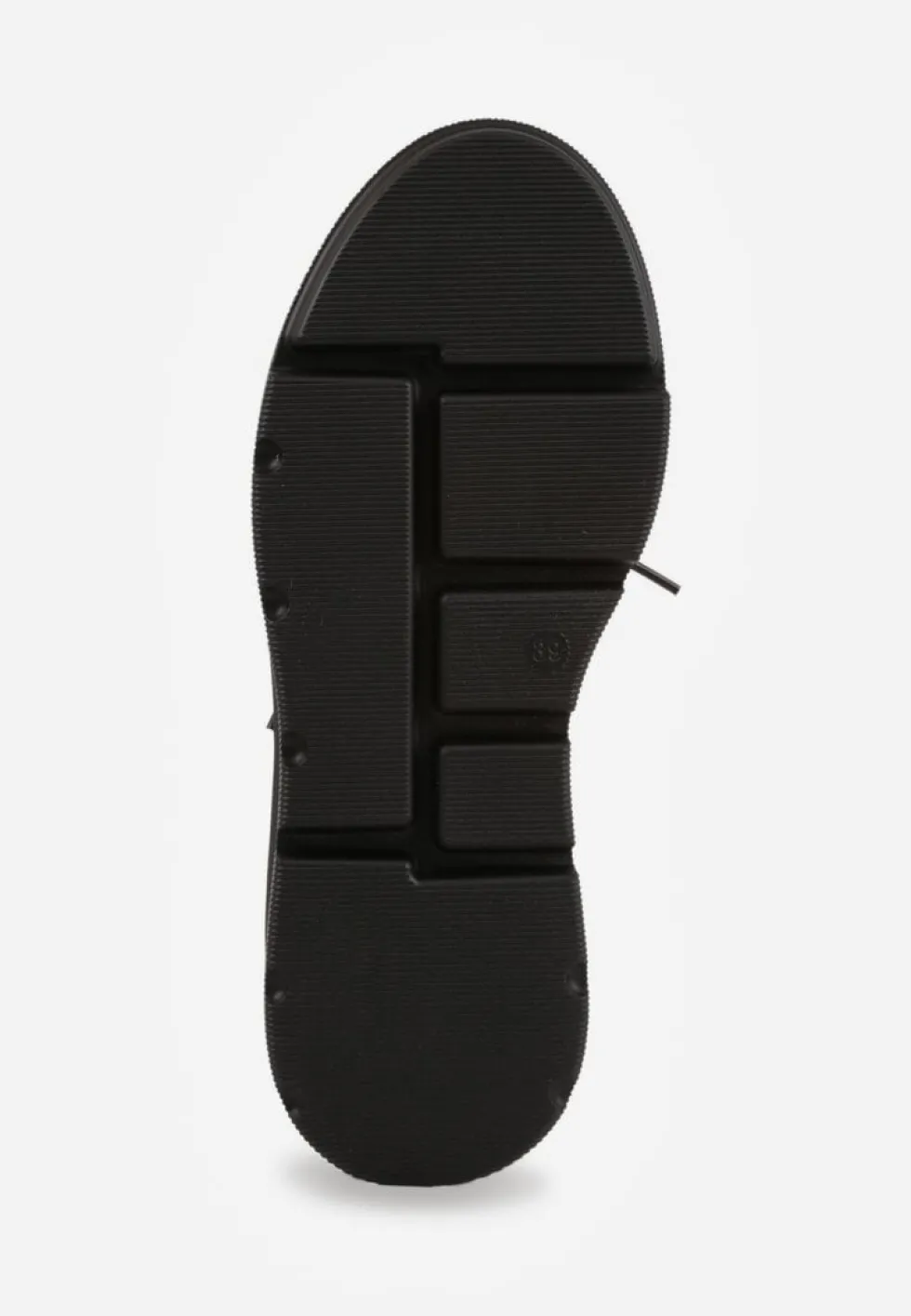 Biało-Czarne Sneakersy Vices na Płaskiej Podeszwie z Metalicznymi Ozdobami i Sznurowaniem Neladith