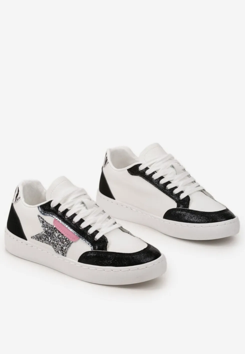 Biało-Czarne Sneakersy z Brokatowymi Wstawkami i Gwiazdką Reniva