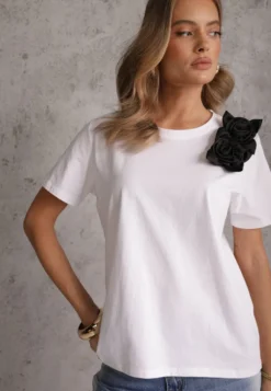 Biało-Czarny Bawełniany T-shirt o Klasycznym Kroju z Kwiatowymi Aplikacjami 3D Morgane