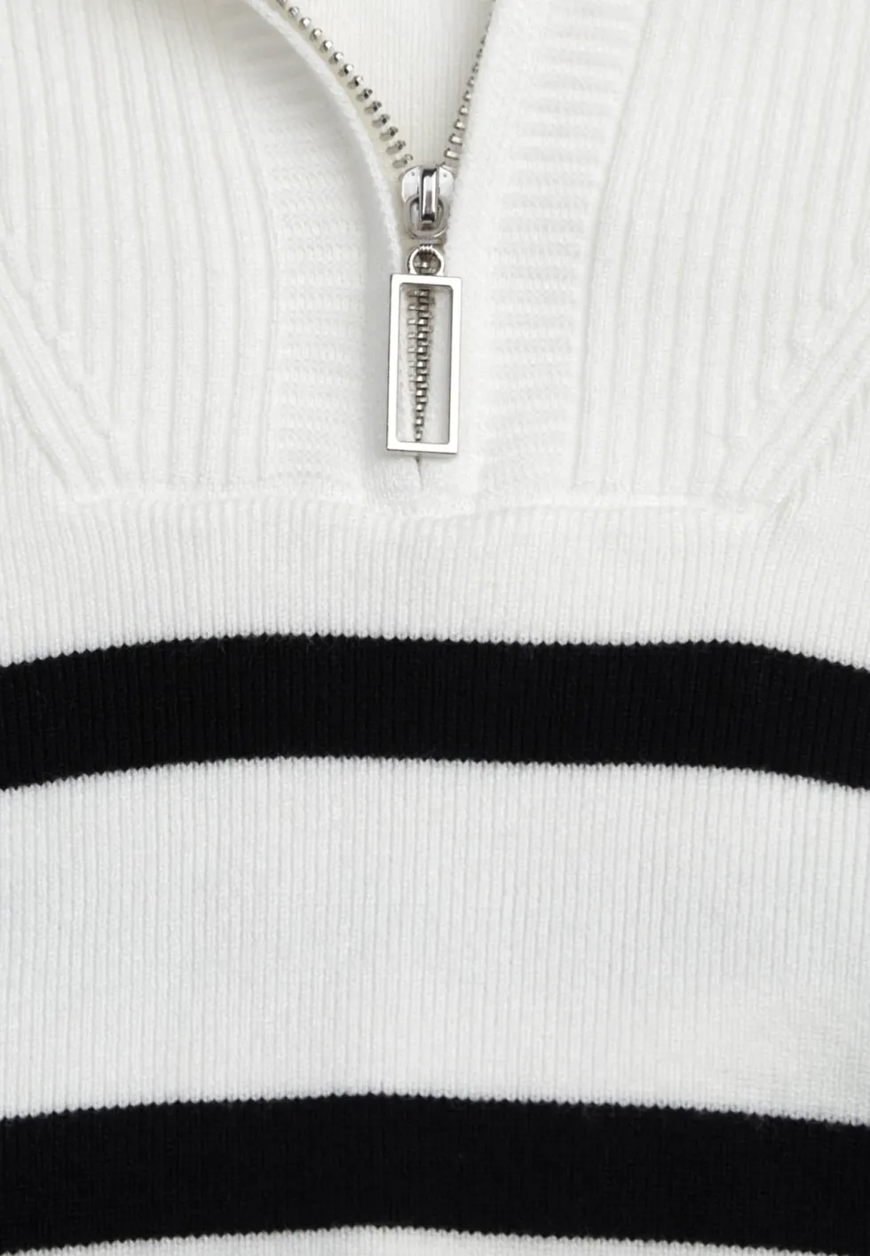 Biało-Czarny Golf Sweter ze Ściągaczami w Paski Zapinany na Suwak Likatte