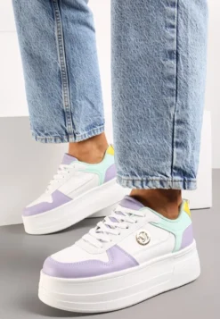 Biało-Fioletowe Sneakersy na Grubej Podeszwie Sznurowane z Metaliczną Aplikacją Ailtria