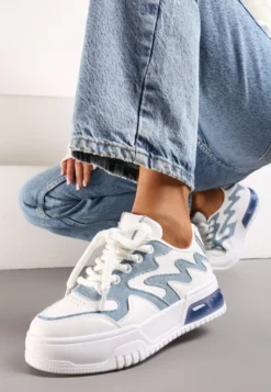 Biało-Niebieskie Sneakersy z Szerokimi Sznurowadłami Ozdobione Tłoczeniami i Wstawką przy Podeszwie Ulares