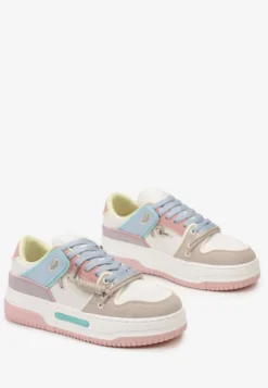 Biało-Różowe Sneakersy na Platformie z Ozdobnymi Sznurówkami Aqara