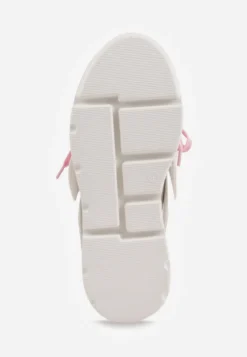 Biało-Różowe Sneakersy Vices na Płaskiej Podeszwie z Geometryczną Aplikacją Nelenith