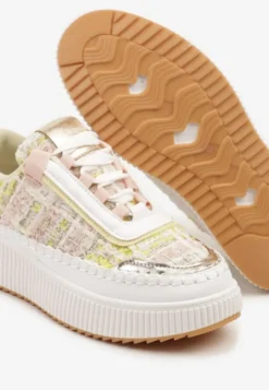 Biało-Różowe Sneakersy z Tweedowymi Zdobieniami i Przeszyciami na Platformie Ulandrelia