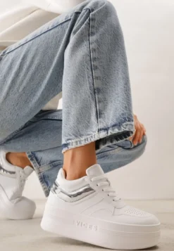 Biało-Srebrne Sneakersy VICES na Platformie Ozdobione Tłoczonym Napisem Berolla