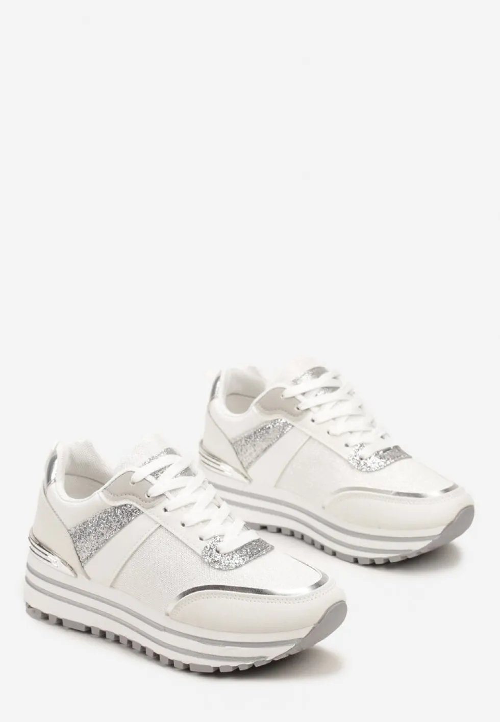 Biało-Srebrne Sneakersy z Brokatem na Ozdobnej Grubej Podeszwie Rilveia
