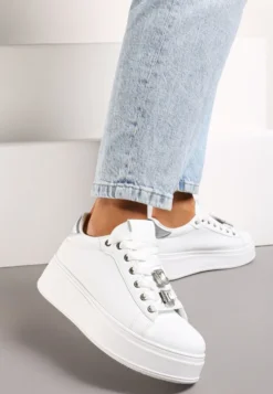 Biało-Srebrne Sneakersy z Platformą i Odpinanymi Biżuteryjnymi Aplikacjami na Sznurówkach Tamaki