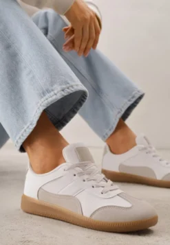 Biało-Szare Sneakersy z Ozdobnymi Przeszyciami przed Kostkę Redala