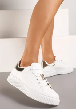 Biało-Złote Sneakersy na Niskiej Platformie ze Wstawką z Imitacji Zamszu i Złotym Misiem Nleona