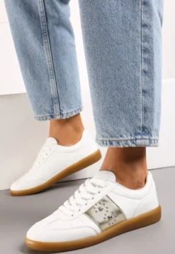 Biało-Złote Sneakersy na Płaskiej Podeszwie z Wiązaniem i Ozdobną Wstawką Drukesti