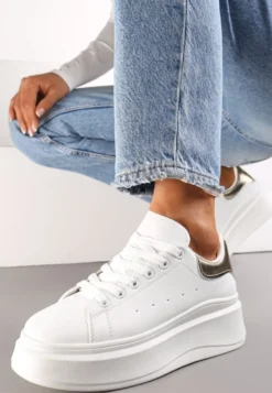 Biało-Złote Sznurowane Sneakersy na Platformie z Aplikacją przy Sznurówkach Khirlie