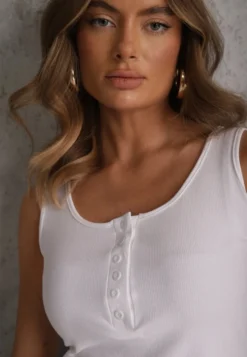 Biały Bawełniany Tank Top w Prążki z Ozdobnymi Guziczkami Bernissa