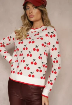 Biały Casualowy Sweter z Wiskozą Ozdobiony Printem w Wisienki Avattria