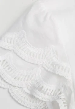 Biały T-shirt z Bawełny z Rękawami z Koronki Hycis