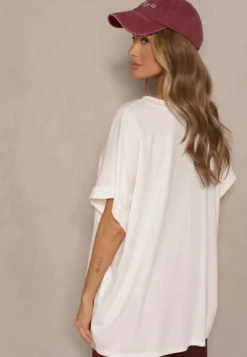 Biały T-shirt z Wiskozą o Fasonie Nietoperza Tanalitha
