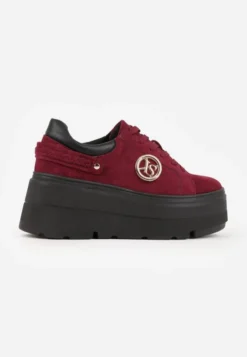 Bordowe Sneakersy Vices na Platformie Ozdobione Metaliczną Aplikacją Tatellia