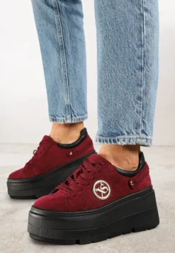 Bordowe Sneakersy Vices na Platformie Ozdobione Metaliczną Aplikacją Tatellia