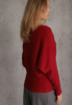 Bordowy Basic Sweter Nietoperz z Wiskozą Rosanel