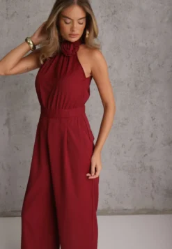 Bordowy Elegancki Kombinezon z Górą Halter Ozdobioną Różą 3D Dephousa