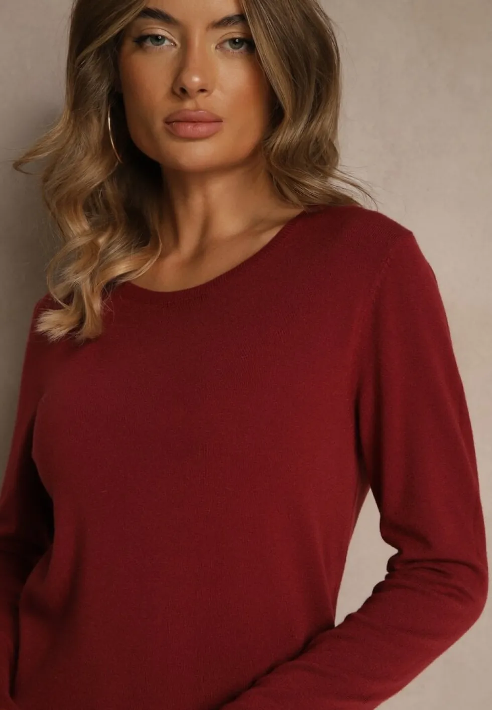 Bordowy Gładki Sweter w Minimalistycznym Stylu Tevra
