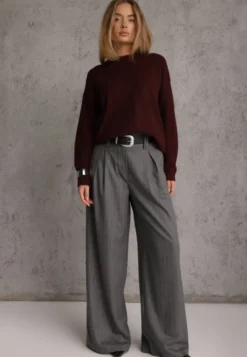 Bordowy Sweter Oversize z Bawełną i Wełną Typu Basic Oseani
