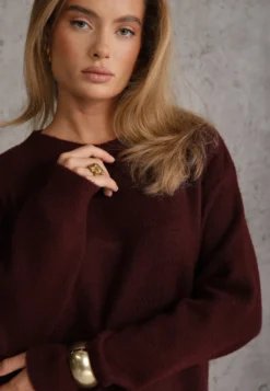 Bordowy Sweter Oversize z Bawełną i Wełną Typu Basic Oseani