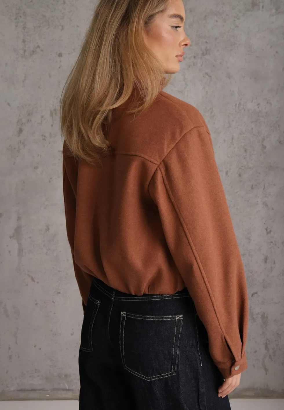 Brązowa Kurtka Przejściowa Bomber Jacket ze Stójką z Wełną i Bawełną Bioneza