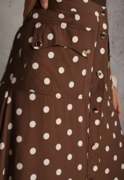 Brązowa Wiskozowa Spódnica High Waist w Kropki z Guzikami Tadalion