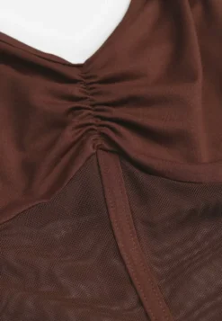 Brązowe Body Vices o Fasonie Longsleeve z Dekoltem w Kształcie V Asstre
