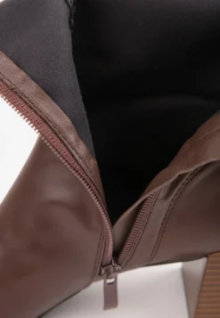 Brązowe Botki na Stożku Vices z Elastyczną Cholewką Giolaria