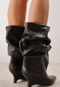 Brązowe Botki Slouchy Kitten Wedge Tilna