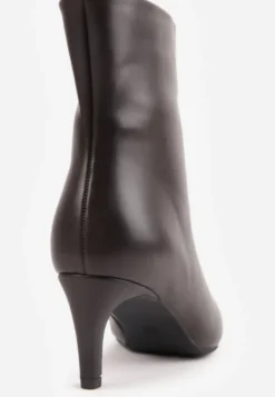 Brązowe Botki w Stylu Basic na Niskiej Szpilce ze Szpiczastym Noskiem Odilone