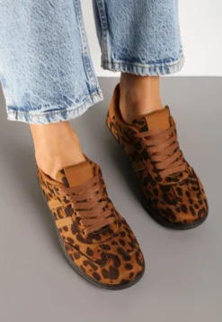 Brązowe Casualowe Sneakersy w Panterkę na Płaskiej Podeszwie Pemeriana