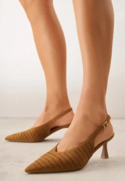 Brązowe Czółenka Slingback VICES na Kaczuszce z Ażurową Cholewką Klephei