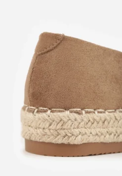 Brązowe Espadryle VICES w Klasycznym Stylu na Platformie z Plecionką Cherimare
