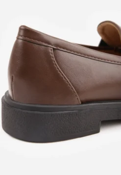 Brązowe Minimalistyczne Mokasyny VICES w Klasycznym Stylu Mielessa