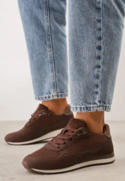 Brązowe Sneakersy Basic z Imitacji Zamszu Ozdobione Przeszyciami Nethe