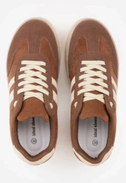 Brązowe Sneakersy na Platformie w Stylu Tenisówek Ozdobione Paskami Ladia