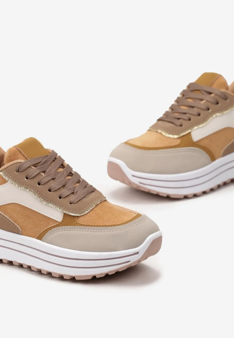 Brązowe Sneakersy na Wysokiej Podeszwie z Błyszczącymi Wstawkami Lovana