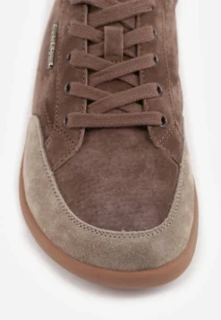 Brązowe Sneakersy Typu Klasyczne Tenisówki z Szerokim Noskiem ze Skóry Naturalnej Usaliza