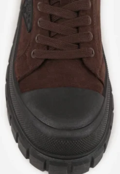 Brązowe Sneakersy Vices na Platformie z Ozdobą i Napisem Leawen