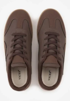 Brązowe Sneakersy VICES w Stylu Kultowych Tenisówek z Łączonych Materiałów Azivina