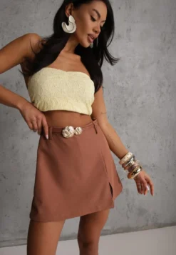 Brązowe Spódnico-Szorty High Waist Ozdobione Metaliczną Aplikacją i Paskiem Retness