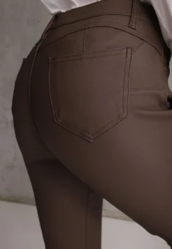 Brązowe Spodnie Skinny z Imitacji Skóry Operwena